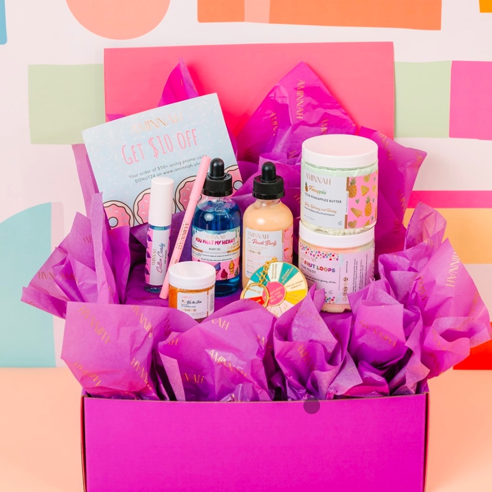 AMINNAH bath and body care box